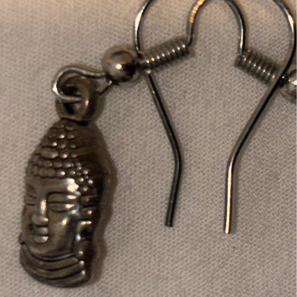Neiman Marcus Silver Textured Earrings Buddha beautifully carved into both side - Picture 2 of 4